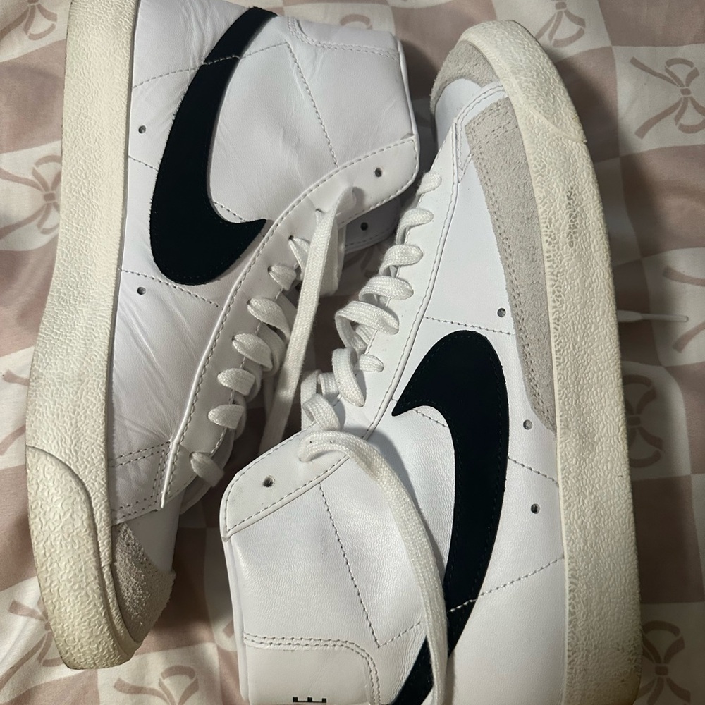 Nike Blazers Mid ‘77 Size 10
